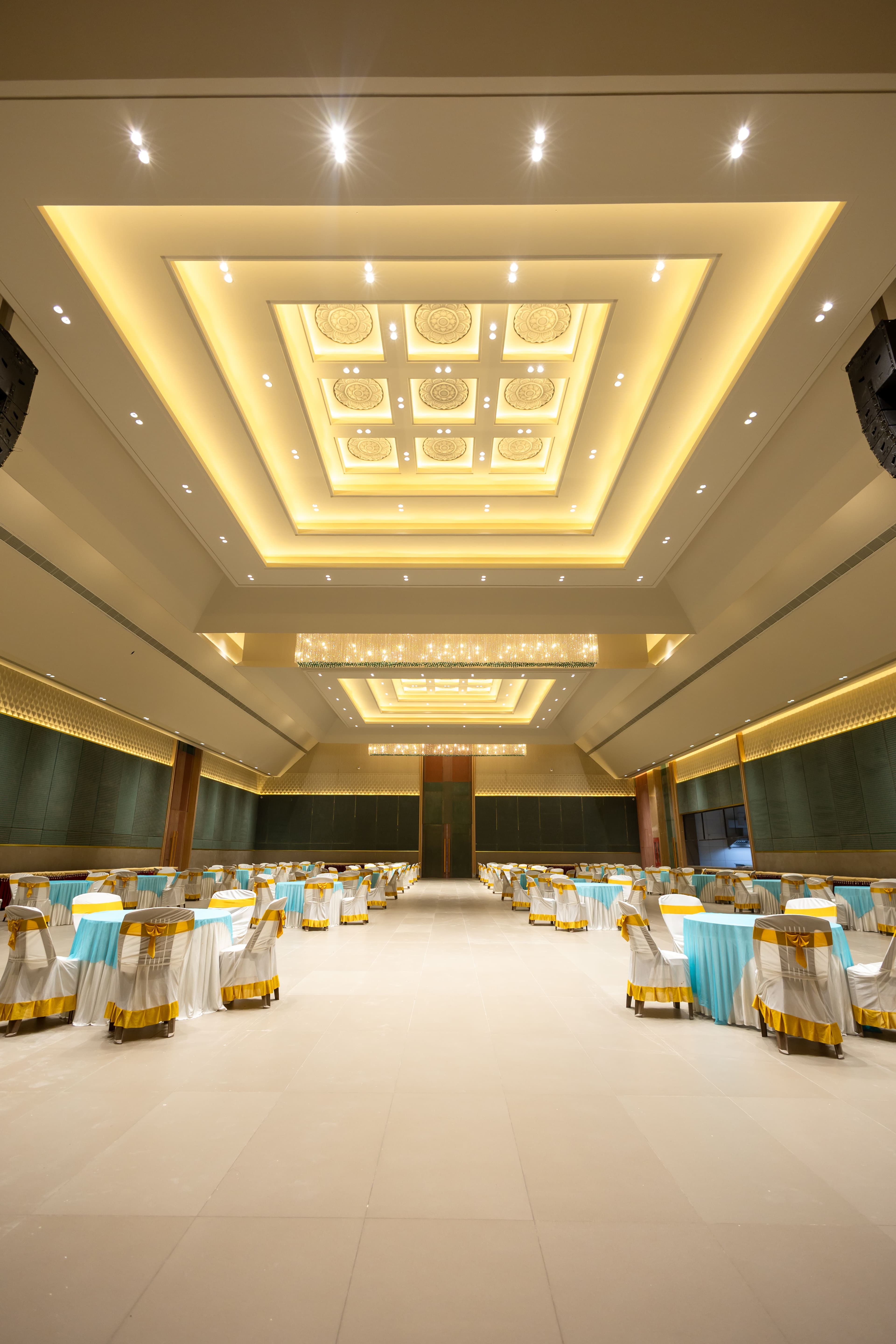 The Radnej convention hall